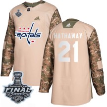Garnet Hathaway Washington Capitals Adidas Youth Authentic Veterans Day Practice 2018 Stanley Cup Final Patch Jersey - Camo